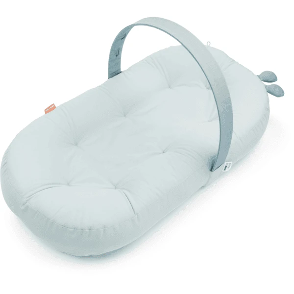 Done By Deer™ Babynest Mit Aktivitätsbogen Raffi Blau